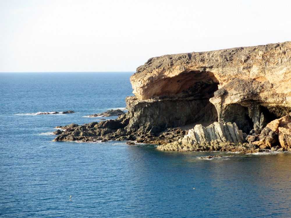 Ajui Fuerteventura panorámica cueva