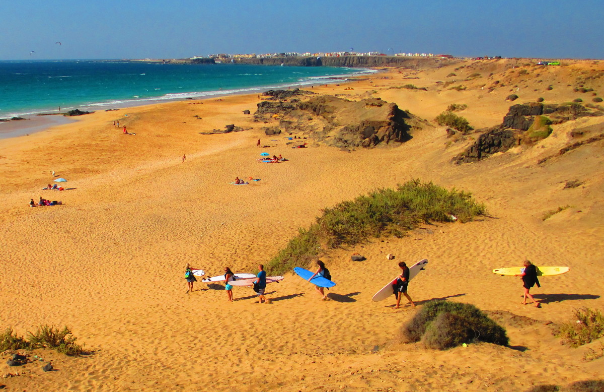 Vacaciones de surf en El Cotillo
