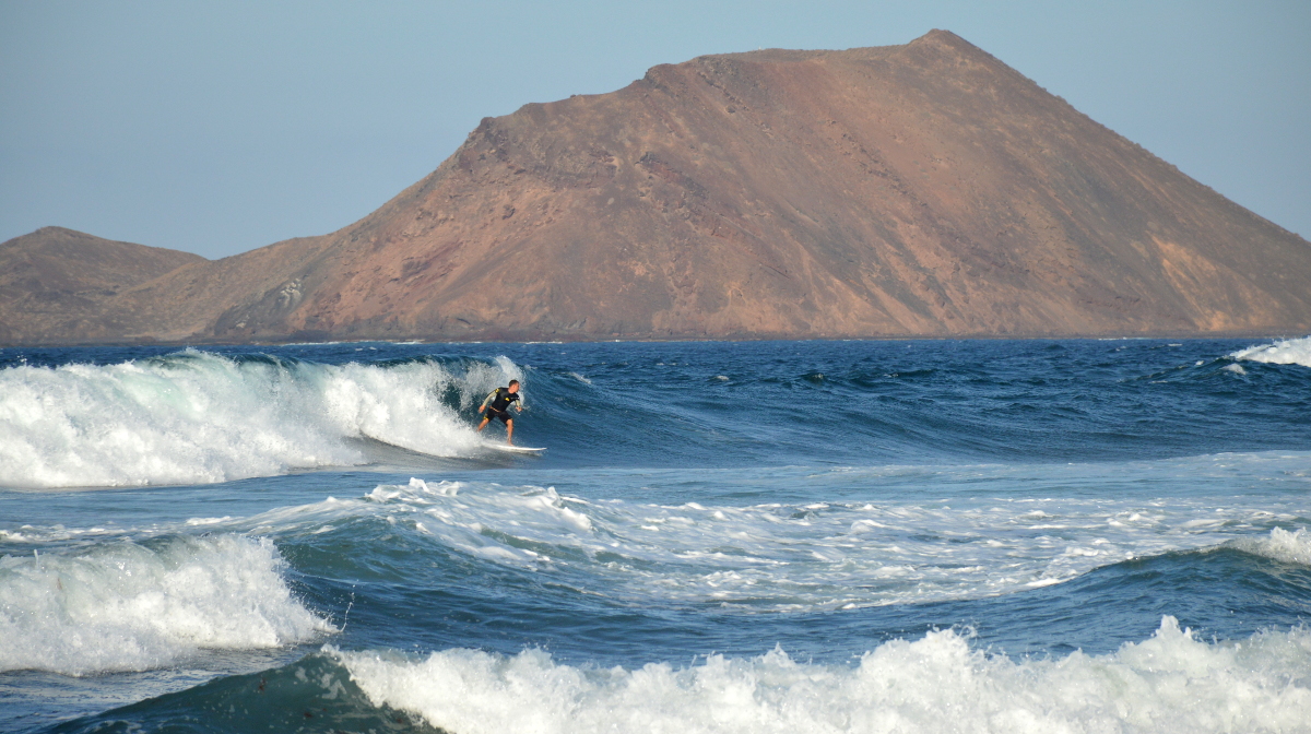 Vacaciones de Surf en Isla de Lobos