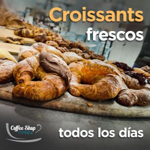 Coffee Shop Corralejo croissant