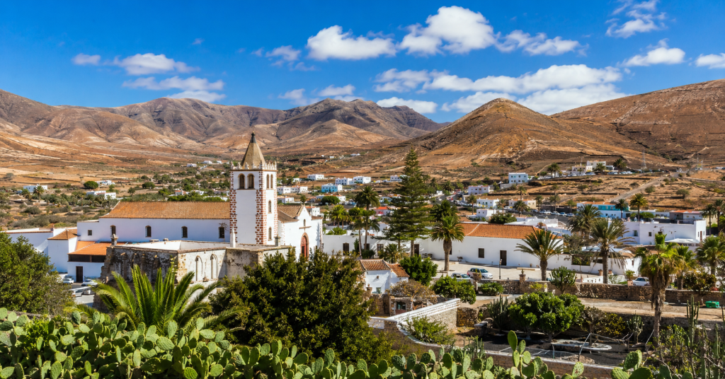 The Six Municipalities Of Fuerteventura: Territorial Organization And Characteristics 1 Paisaje Pueblo Fuerteventura